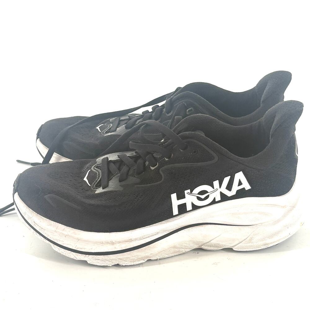 HOKA Womens Clifton 10 Sneakers 7 Black White EVERYDAY RUNNING Shoes